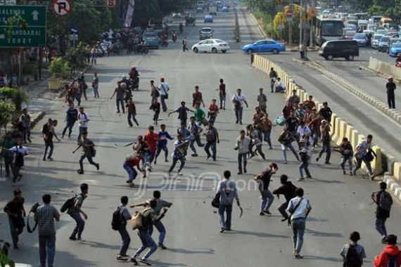 Tawuran Pelajar di Klaten, Polisi Tetapkan Satu Tersangka - JPNN.COM
