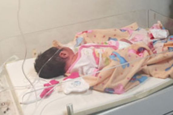 Duh Gusti, Bayi Baru 2 Jam Dilahirkan Langsung Dibuang - JPNN.COM