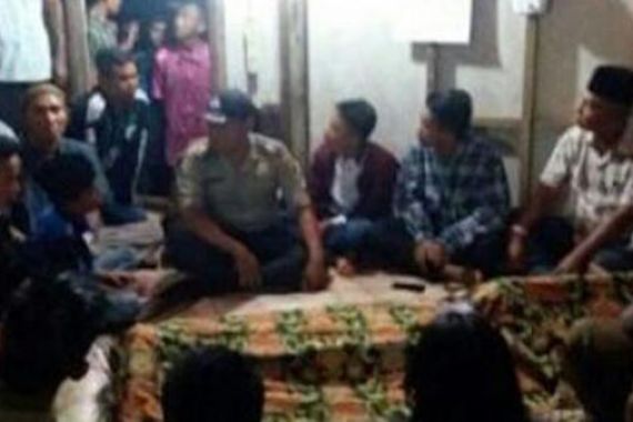 Tenggak Miras Oplosan, Siswa SMA Meregang Nyawa - JPNN.COM