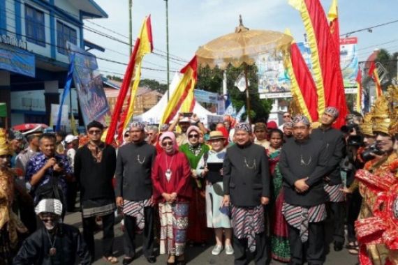 Lima Duta Besar Terpesona Gebyar Budaya Garut - JPNN.COM