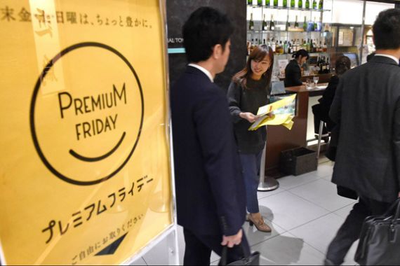 Premium Friday, Cara Jepang Mencegah Depresi Pekerjaan - JPNN.COM