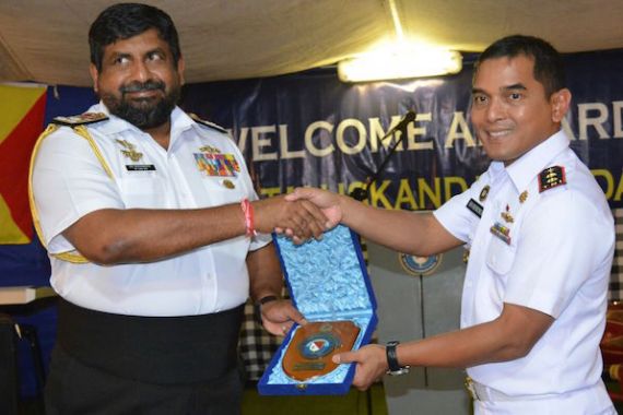 Srilanka Navy Selalu Siap Menyambut Kapal Perang TNI AL - JPNN.COM