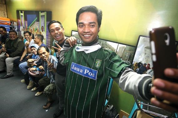 Jersey Pramusim Persebaya Dipesan Sampai ke Arab Saudi - JPNN.COM