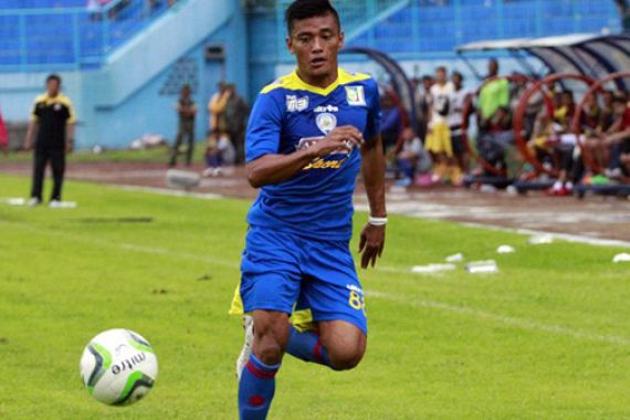 Arema FC Lempar Handuk dalam Perburuan Irsyad Maulana - JPNN.COM