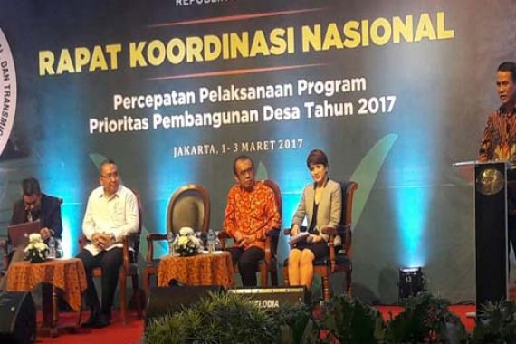 Kementan dan Kemendes Bangun Desa Lewat Embung - JPNN.COM