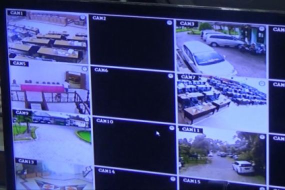 Pantau Terus CCTV dan Saling Koordinasi Dengan Patroli Lapangan! - JPNN.COM