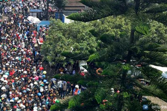 Lihat, Bobotoh Persib Memang Luar Biasa, Salut Euy! - JPNN.COM