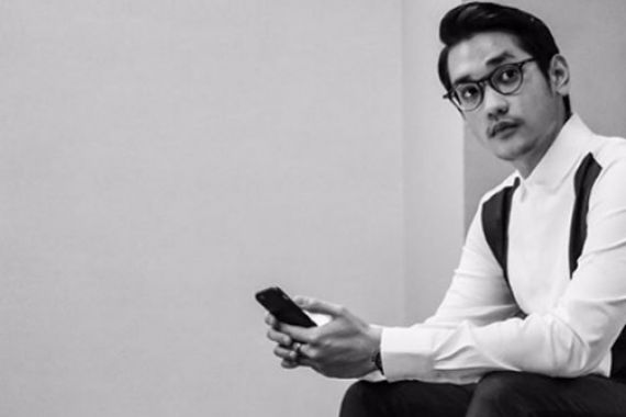 Afgan Tertantang Konser di Dua Negara - JPNN.COM