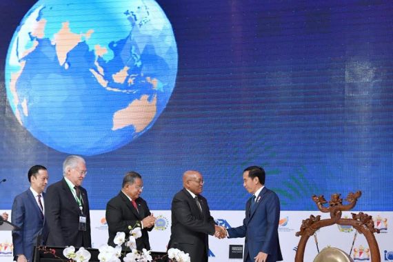 Jokowi: Samudera Hindia Masa Depan Ekonomi Dunia - JPNN.COM