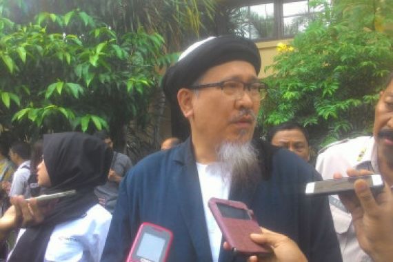 Ini Alasan Hakim Tolak Kesaksian Kakak Angkat Ahok - JPNN.COM