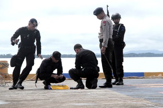 Tegang! Ada Bom di Markas Komando Pangkalan TNI AL - JPNN.COM