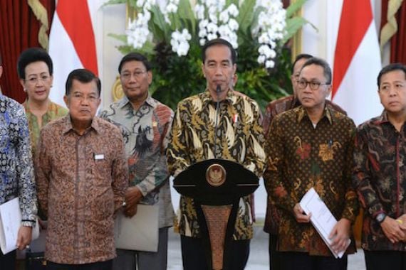 Balik dari Istana, Fadli Zon Ragukan Program Jokowi - JPNN.COM