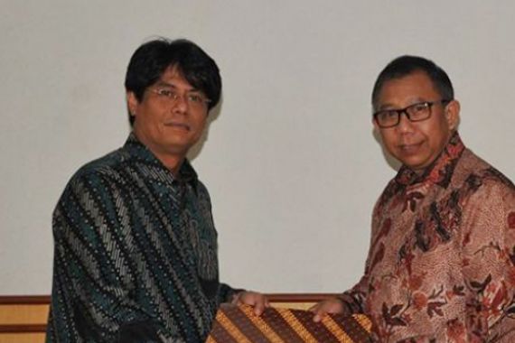 Pencopotan Elia Massa Tanpa Izin Jokowi? - JPNN.COM