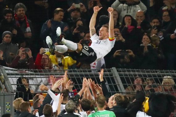 Jerman 1-0 Inggris: Akhir Perjalanan Podolski - JPNN.COM