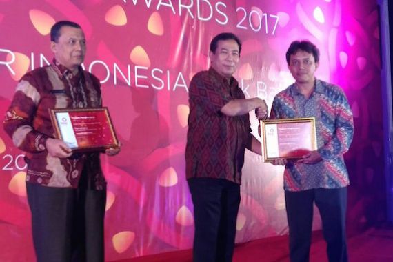 DPD RI Raih Penghargaan Utama di Ajang PRIA 2017 - JPNN.COM