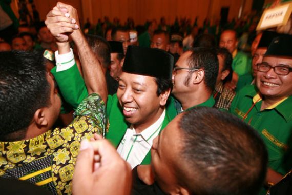 Romahurmuziy Tak Ikut Nyaleg, Mau Jadi Cawapres Jokowi ya? - JPNN.COM