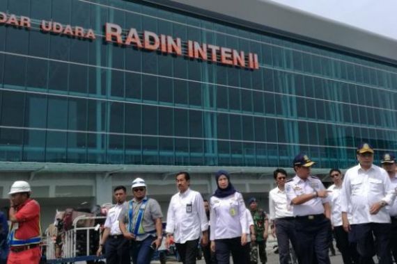 Pak Jokowi, Jadi Kapan Resmikan Bandara Radin Inten II? - JPNN.COM