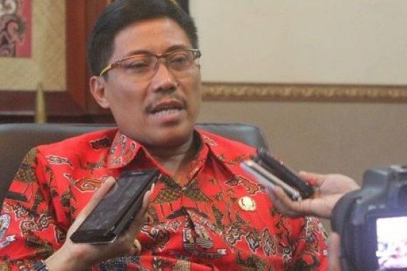 Mengaku Istri Siri, Laporkan Bupati Cirebon ke Polisi - JPNN.COM