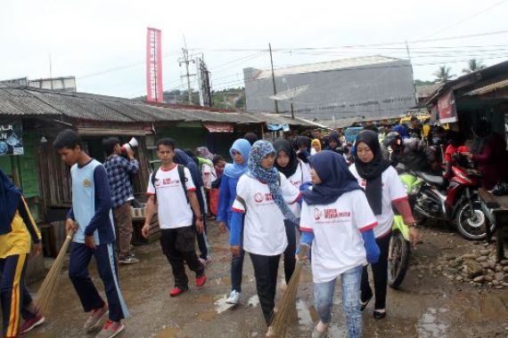 Semen Merah Putih Gelar Aksi Peduli Lingkungan - JPNN.COM