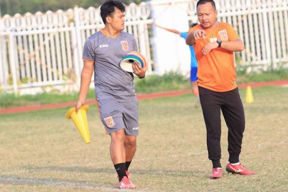 Ricky Pastikan Tak Ada Pemain Titipan di PBFC Junior - JPNN.COM