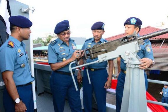 Lima Kapal Patroli Baru Perkuat TNI AL - JPNN.COM