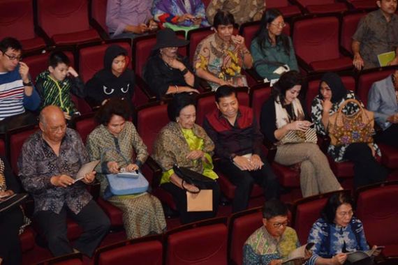 Saksikan Pagelaran Wayang, Apresiasi Seni Budaya Bangsa - JPNN.COM