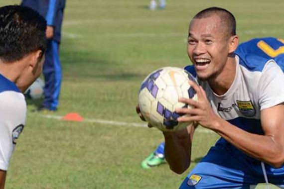 Supardi Akui Persib Terbebani Hasil Seri Jelang Hadapi Sriwijaya FC - JPNN.COM