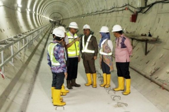 Komisi V DPR Ingatkan Proyek MRT Jangan Molor - JPNN.COM