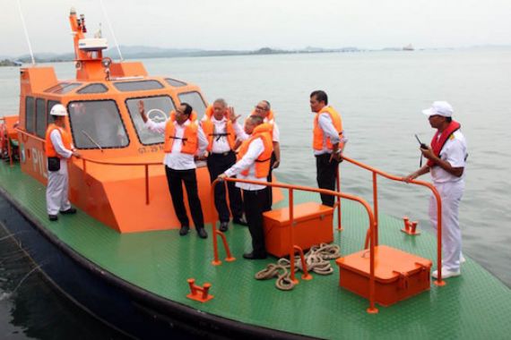Siap-Siap, Kapal Tongkang Akan Bantu Pengangkutan - JPNN.COM