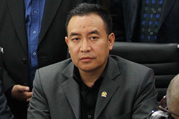Perppu Corona, Didik Demokrat Ingatkan Rezim Jokowi Jangan Melanggar Konstitusi - JPNN.COM