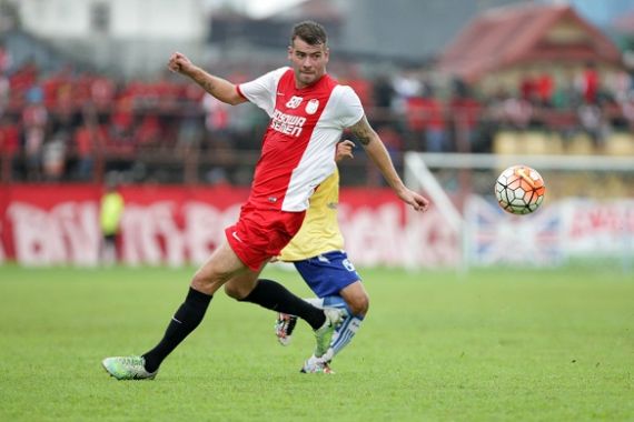 Persija Tertarik Pluim? Begini Kata PSM - JPNN.COM