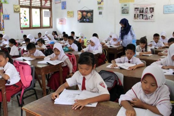 5 Sekolah Dasar di Kota Bekasi Digabungkan - JPNN.COM