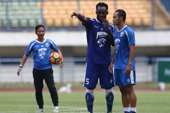 Hadapi Arema FC, Djanur Yakin Pecah Rekor - JPNN.COM