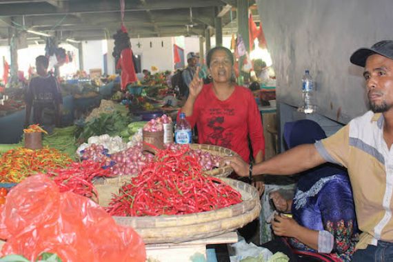 Harga Cabai Bervariasi, Pasar Bastiong Lebih Mahal Dibanding… - JPNN.COM