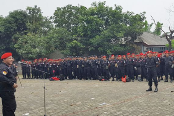 Pengemudi yang Hajar Remaja di Medan Ternyata Komandan Satgas Partai Penguasa - JPNN.COM