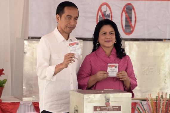 Pemenang di TPS Presiden Jokowi Mencoblos Adalah.... - JPNN.COM