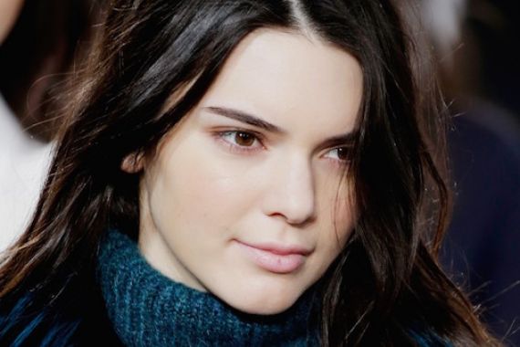 Ini Rahasia Bebas Jerawat Kendall Jenner - JPNN.COM