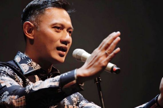 Pengamat: Agus Yudhoyono Tak Akan Diusung Dalam Pilgub Jabar - JPNN.COM