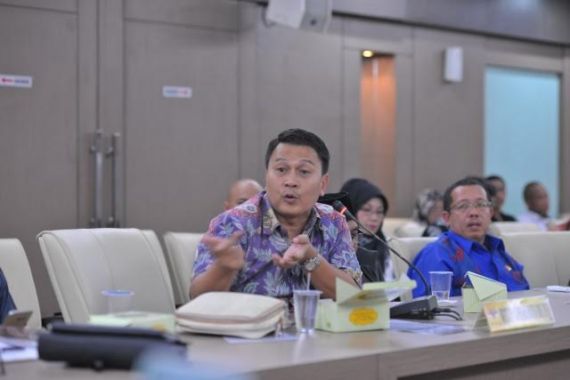 Mardani PKS Takut Racun Kalajengking Jokowi Picu Keributan - JPNN.COM