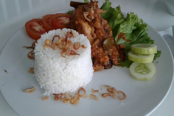Mencicipi Perpaduan Kuliner Betawi dengan Tionghoa di Restoran Arab - JPNN.COM