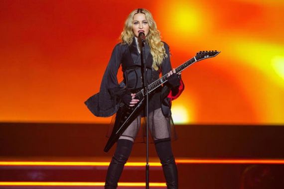 Pedes Banget! Ini Kata Madonna Soal Biopik Blond Ambition - JPNN.COM
