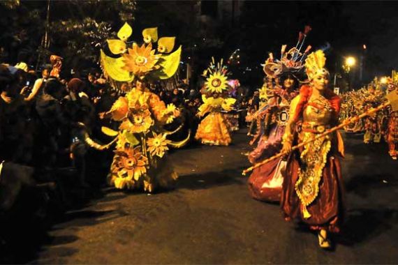 Semarang Night Carnaval, Atraksi Seru HUT Kota Semarang - JPNN.COM