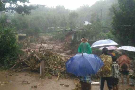 Ternyata Ini Penyebab Banjir Bandang di Magelang - JPNN.COM