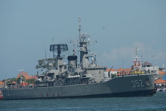 Operasi Kilat Badik, Kapal Perang Ini Singgahi Pelabuhan Benoa - JPNN.COM