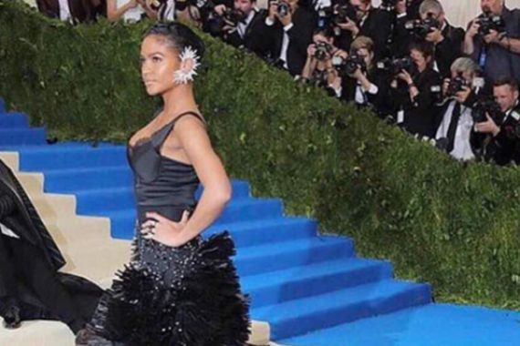 Heboh! Ada Karya Desainer Indonesia di Met Gala 2017 - JPNN.COM