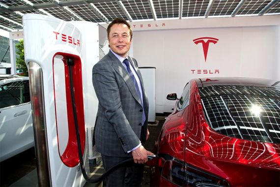 Wow! Dalam Sehari, Kekayaan Bos Tesla Elon Musk Naik Rp 86,4 Triliun - JPNN.COM