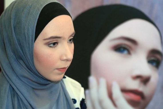 Si Gadis Cantik Mualaf, Balerina Berhijab Pertama di Dunia - JPNN.COM