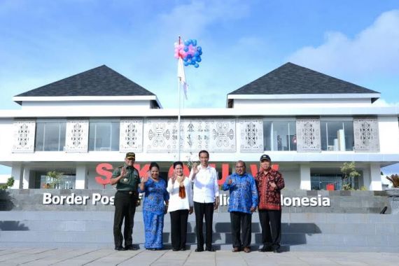 Top, Presiden Jokowi Memang Serius Memajukan Papua - JPNN.COM
