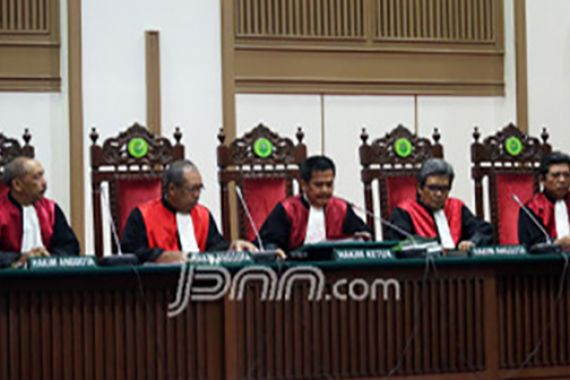 Dwiarso, Hakim Kasus Ahok Tolak Karangan Bunga - JPNN.COM