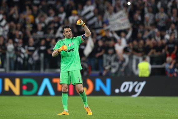 Buffon Tak Percaya Masih Bisa Rasakan Final Liga Champions - JPNN.COM